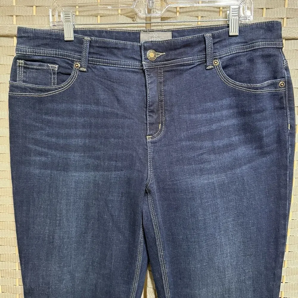 Chico's So Slimming Bootcut Jeans Size 2 US 12 Blue Dark Wash Stretch Denim